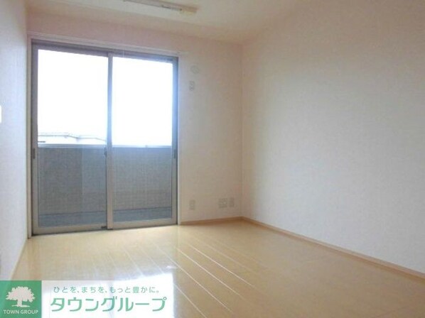 リュイール IIの物件内観写真